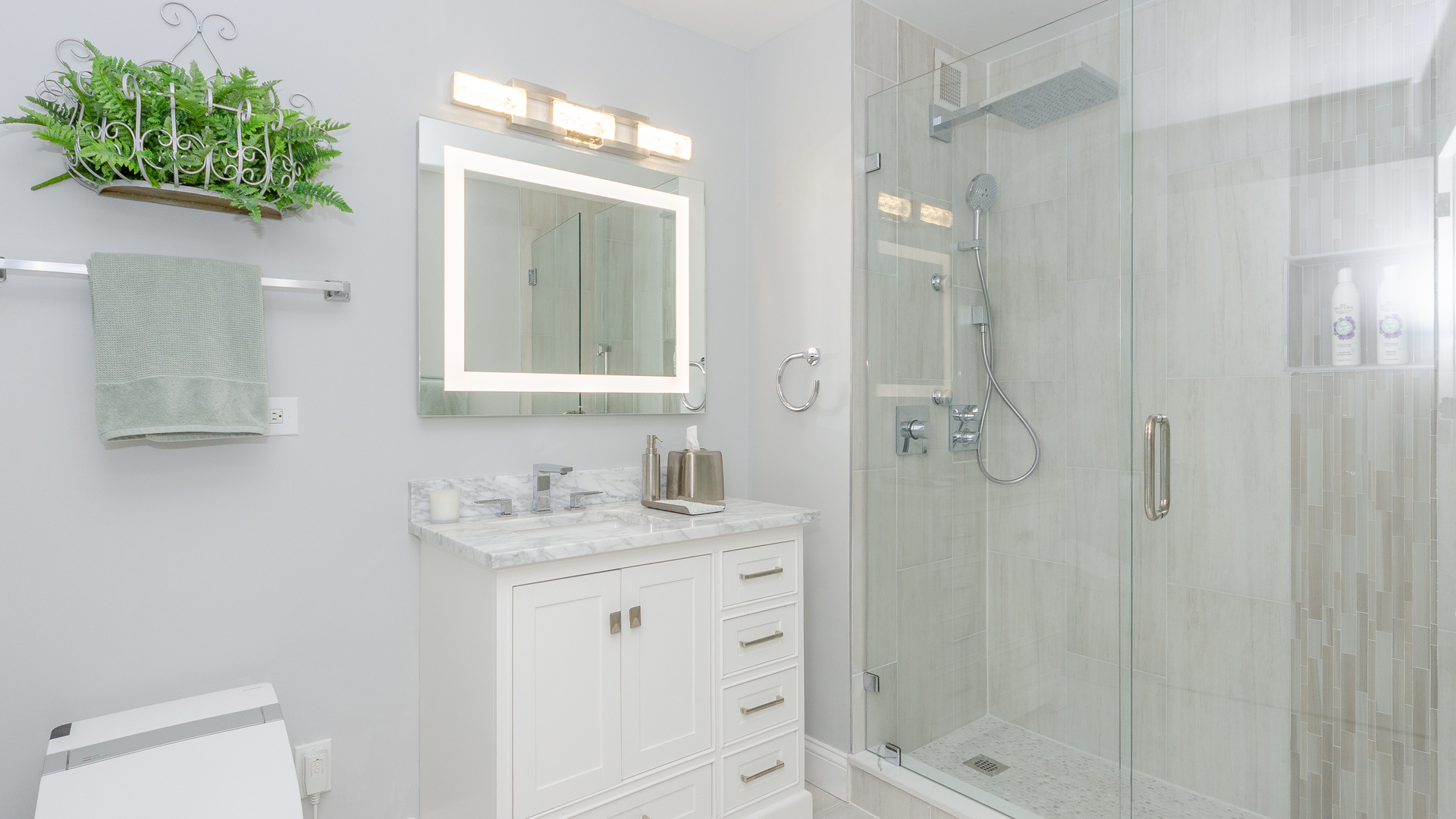 2 E Erie Street Unit: 3607