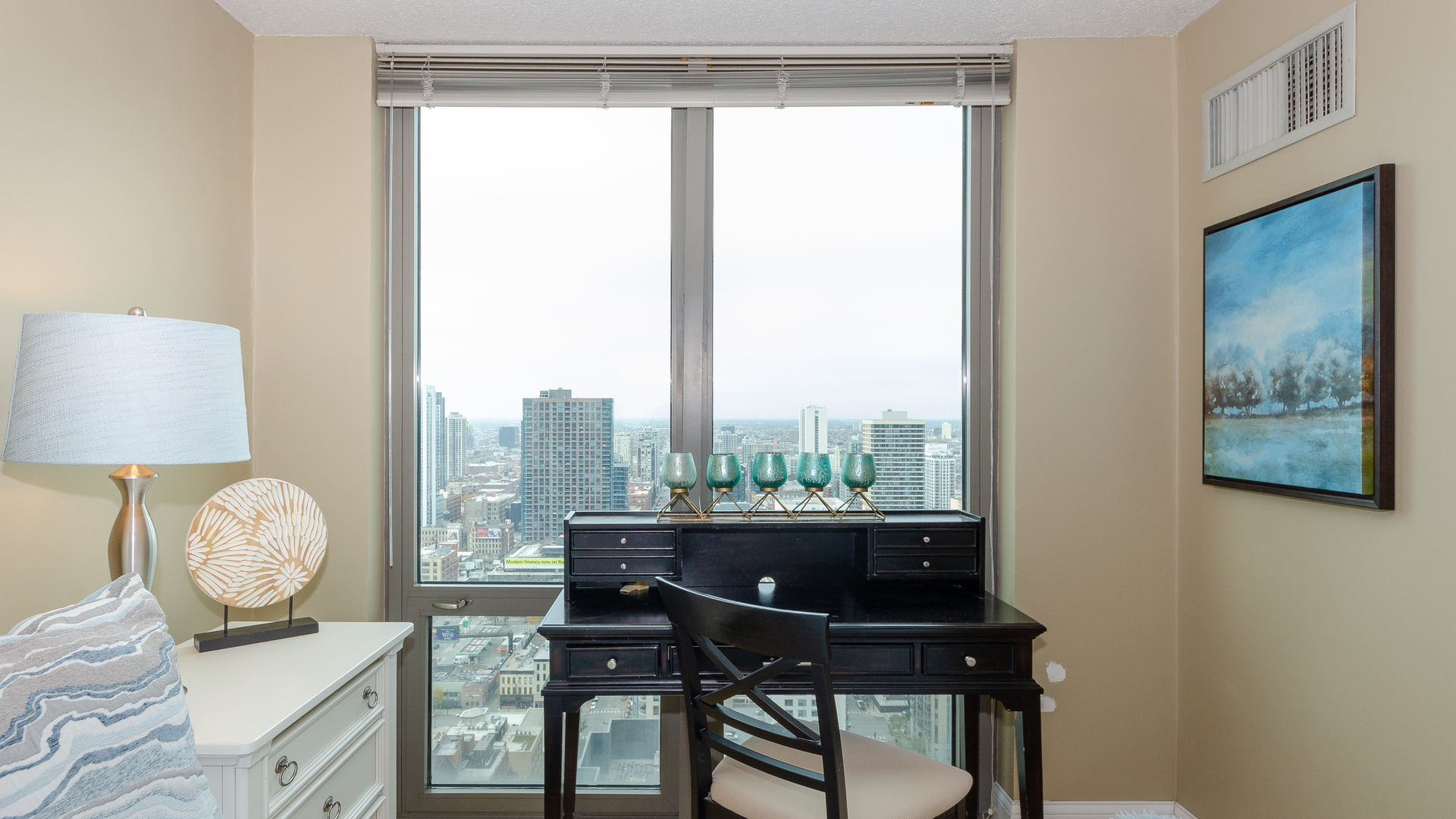 2 E Erie Street Unit: 3607