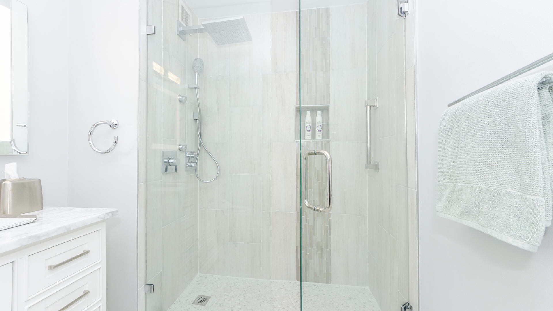 2 E Erie Street Unit: 3607