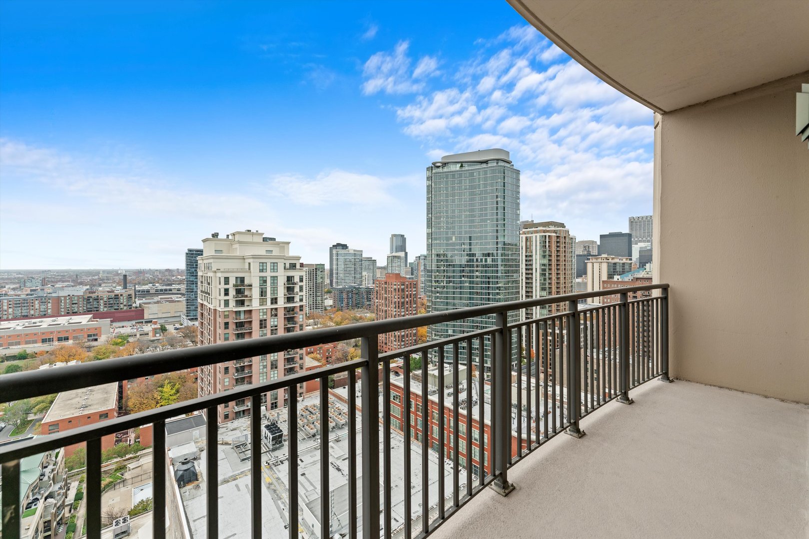 1111 S Wabash Avenue Unit: 2506
