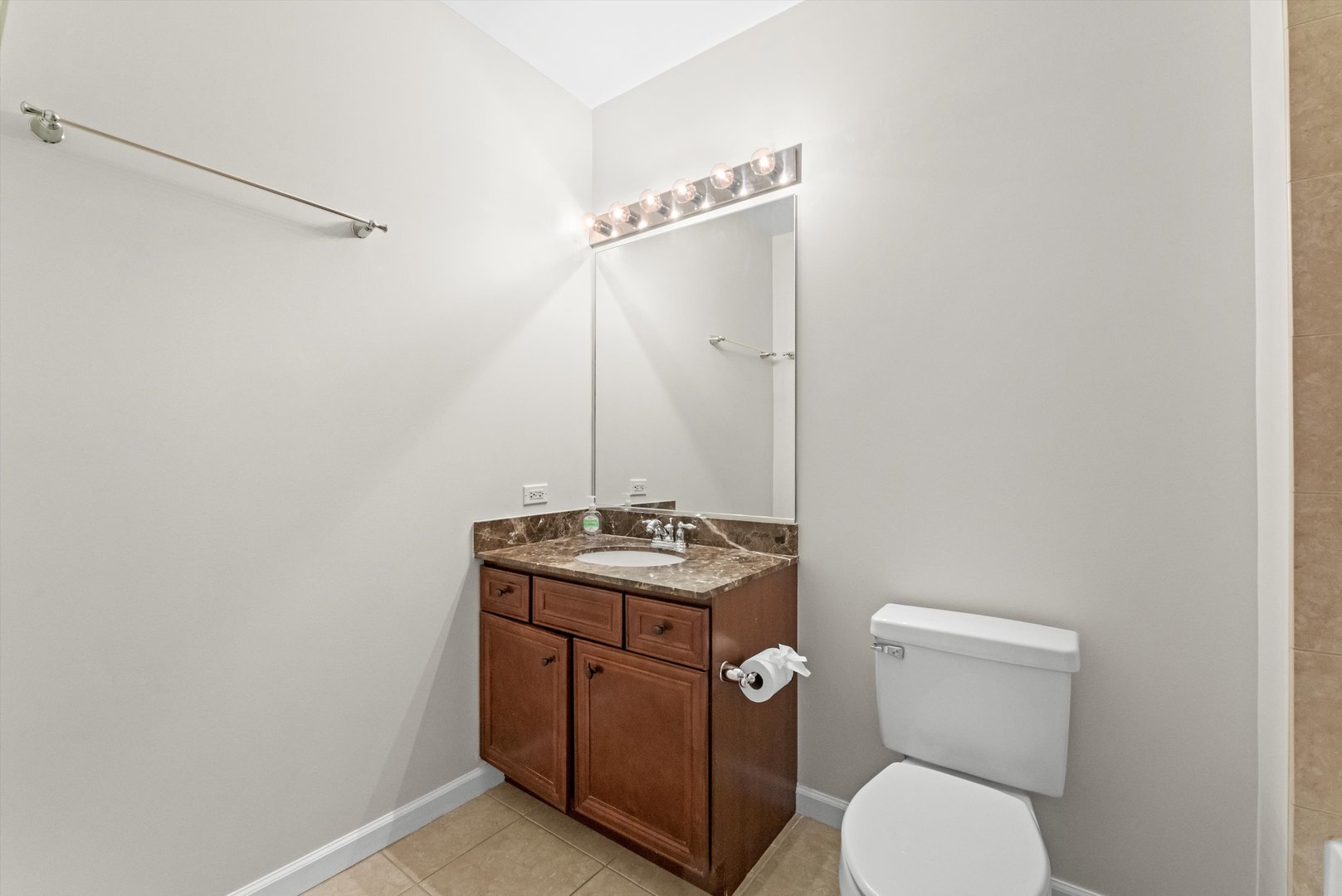 1111 S Wabash Avenue Unit: 2506