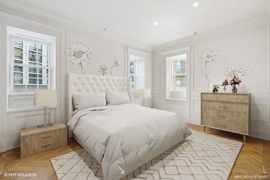 2700 N Lakeview Avenue Unit: 2