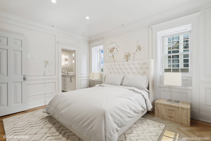 2700 N Lakeview Avenue Unit: 2