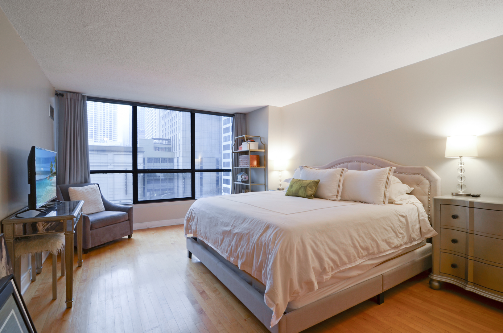 405 N Wabash Avenue Unit: 114