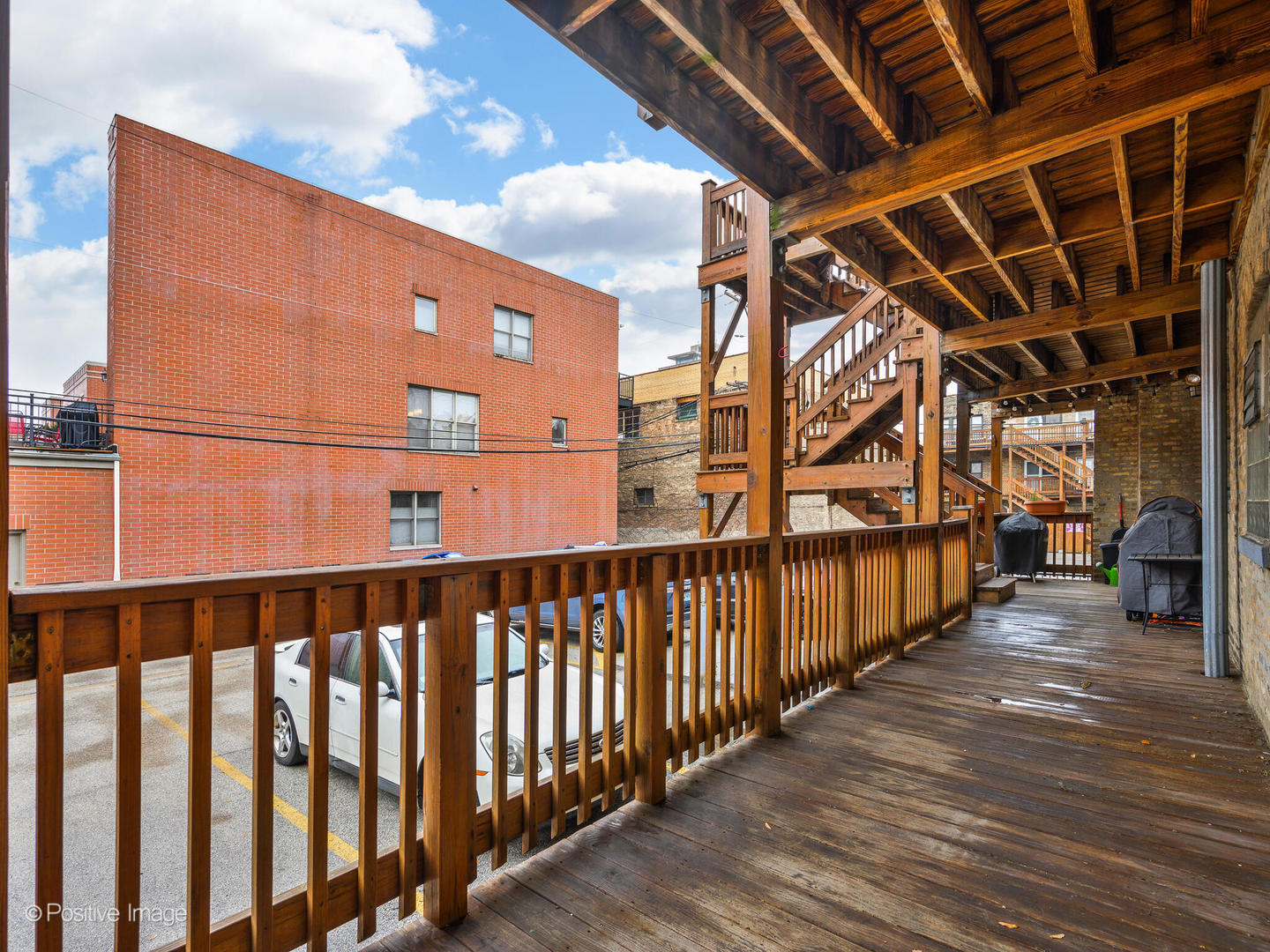 4017 N Southport Avenue Unit: 1
