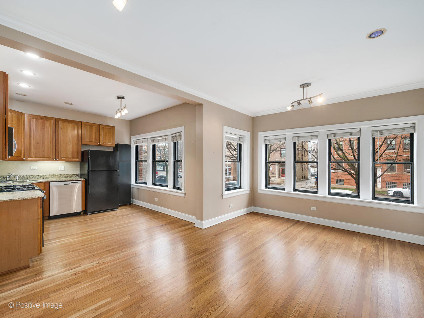 4017 N Southport Avenue Unit: 1
