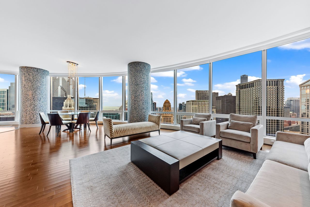 401 N Wabash Avenue Unit: 36H