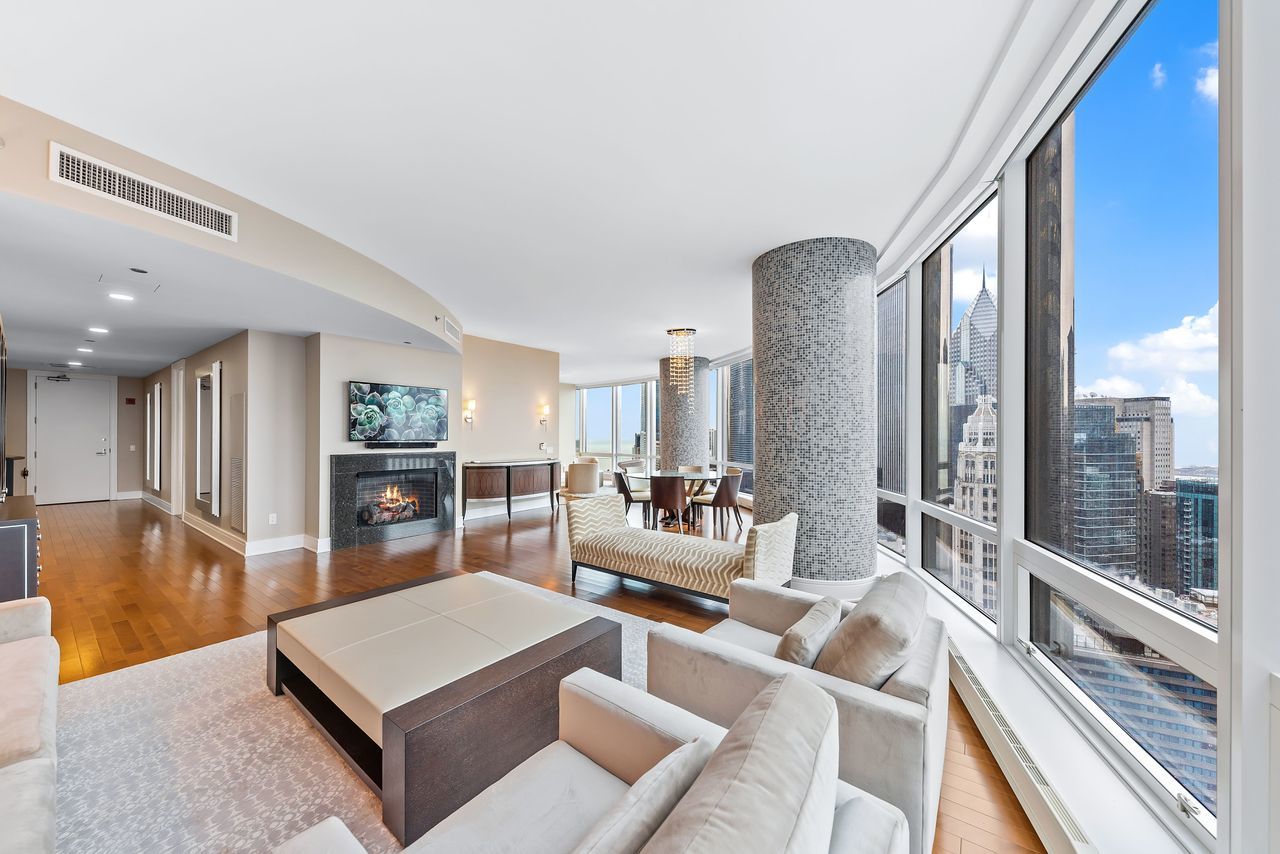 401 N Wabash Avenue Unit: 36H