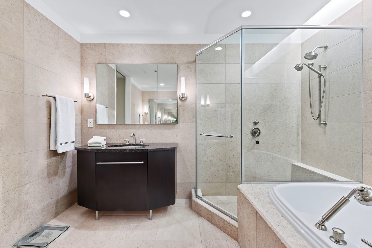 401 N Wabash Avenue Unit: 36H