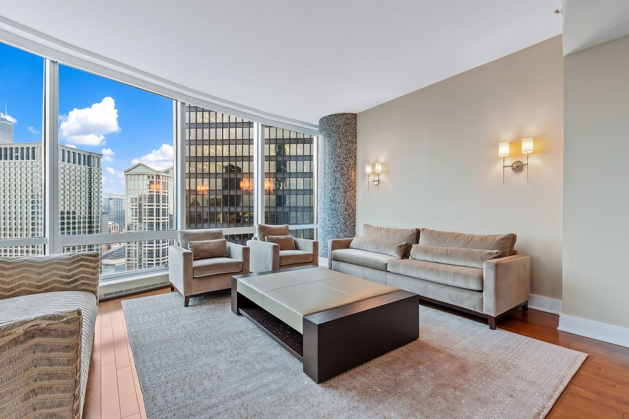 401 N Wabash Avenue Unit: 36H