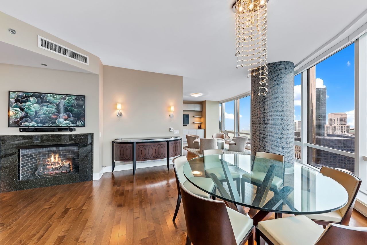 401 N Wabash Avenue Unit: 36H