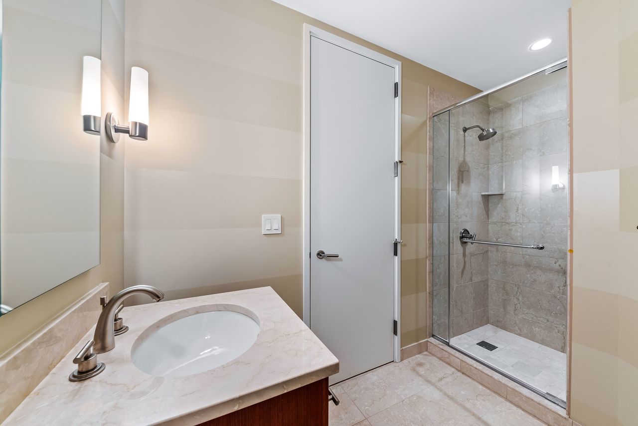 401 N Wabash Avenue Unit: 36H