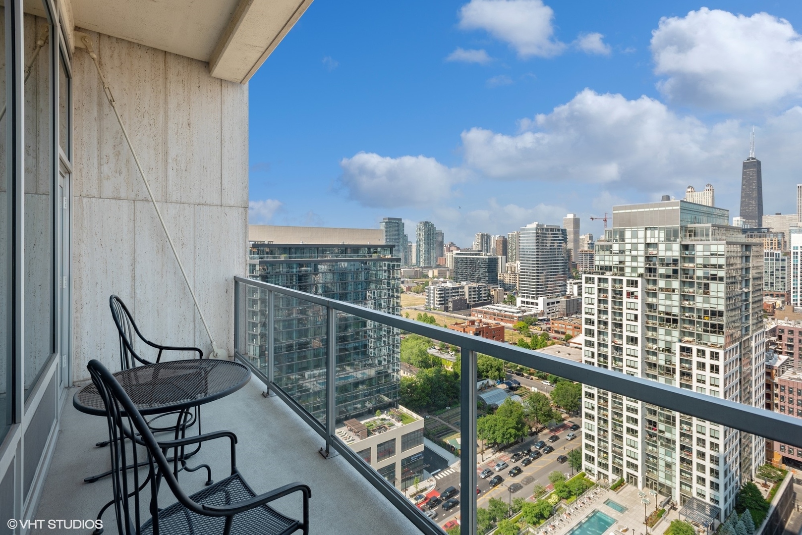 500 W Superior Street Unit: 1713