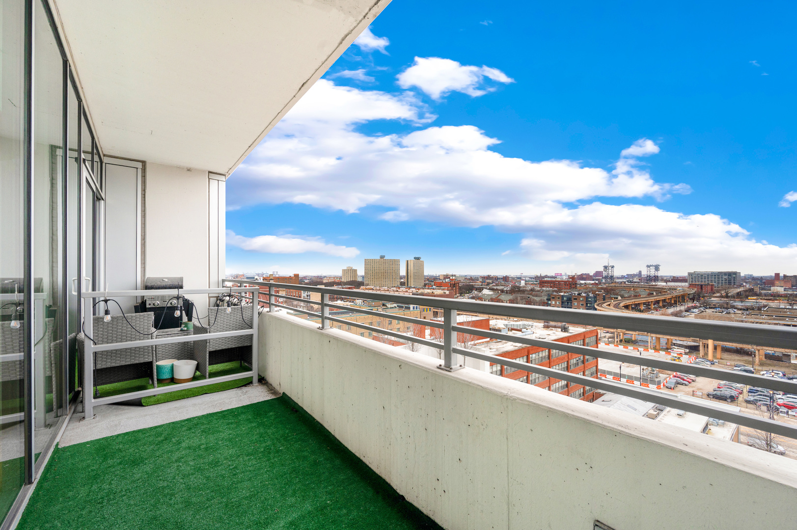 1720 S Michigan Avenue Unit: 1012