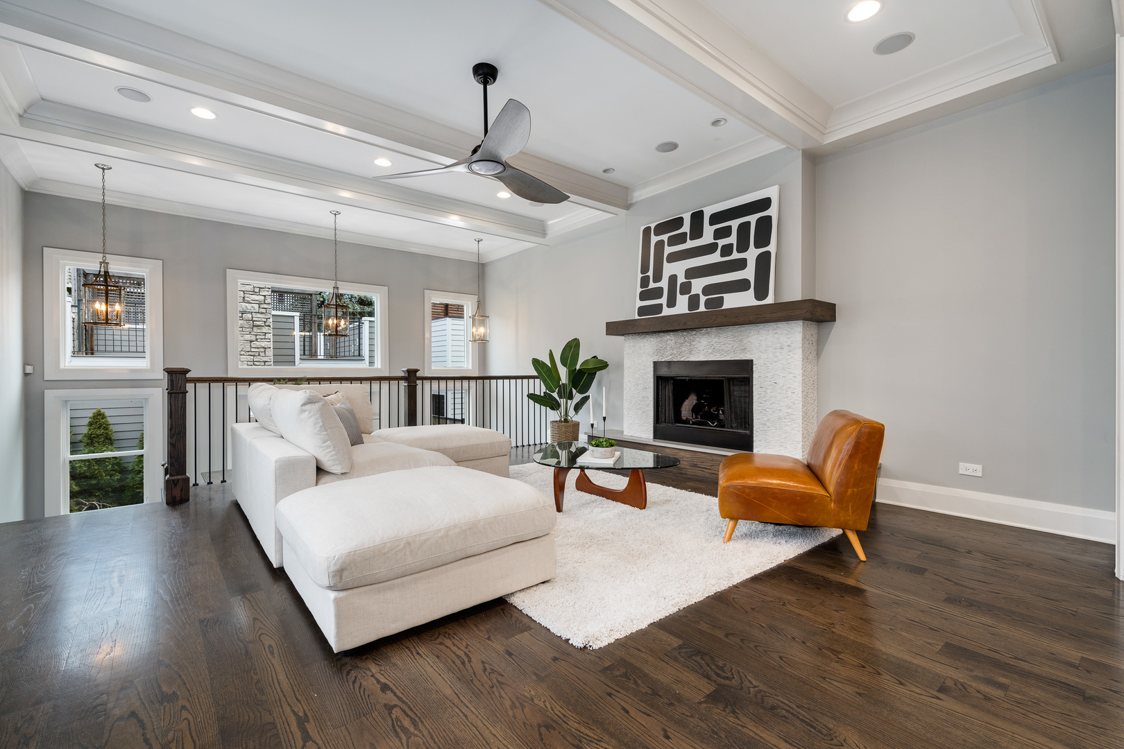 2907 N Seeley Avenue