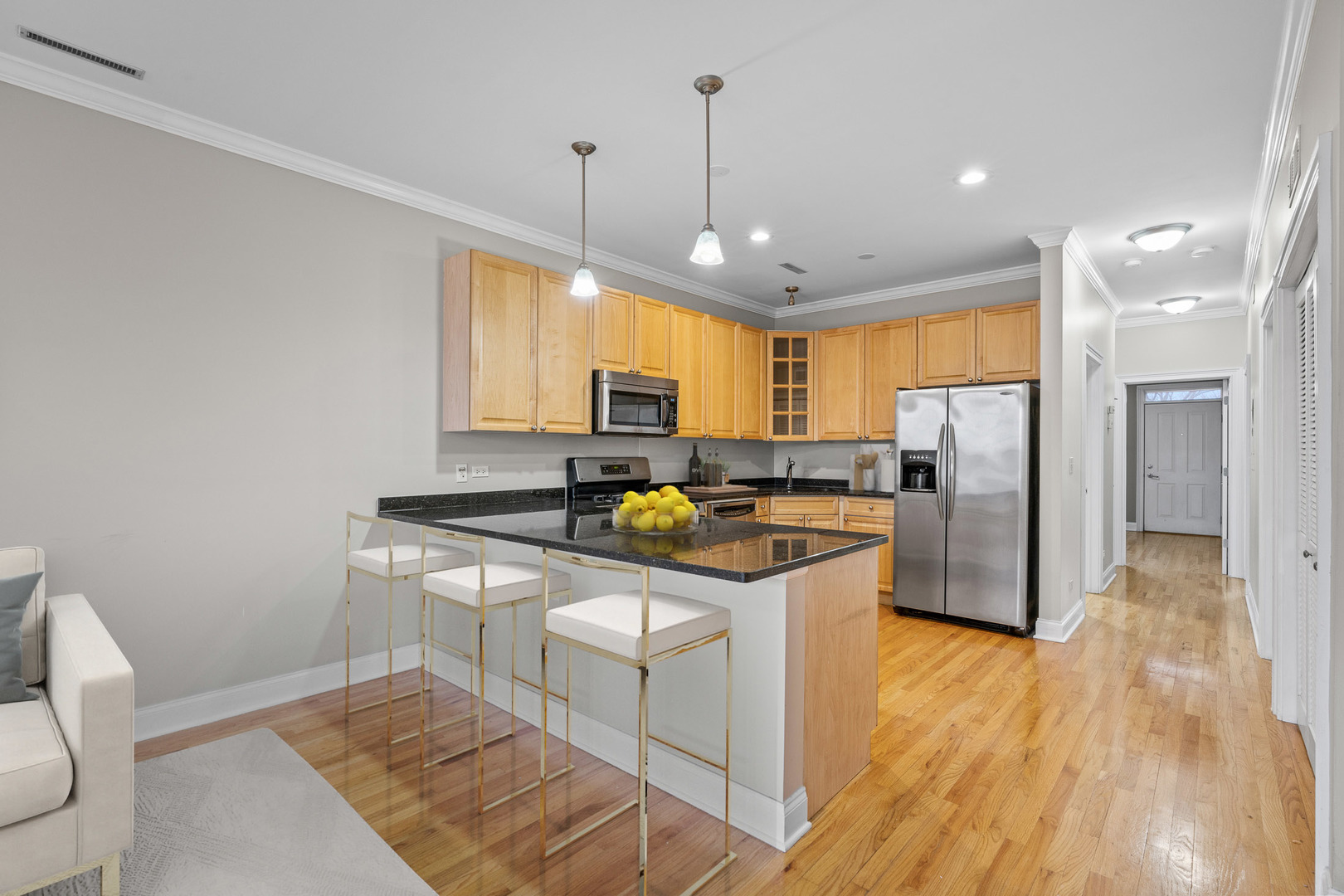 1807 W Addison Street Unit: 3E
