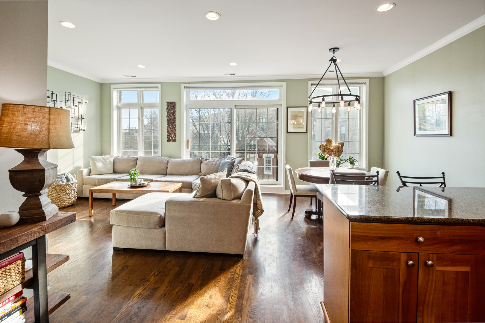 1148 W Diversey Parkway Unit: 3