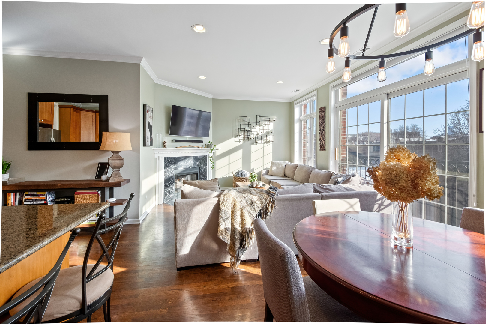 1148 W Diversey Parkway Unit: 3