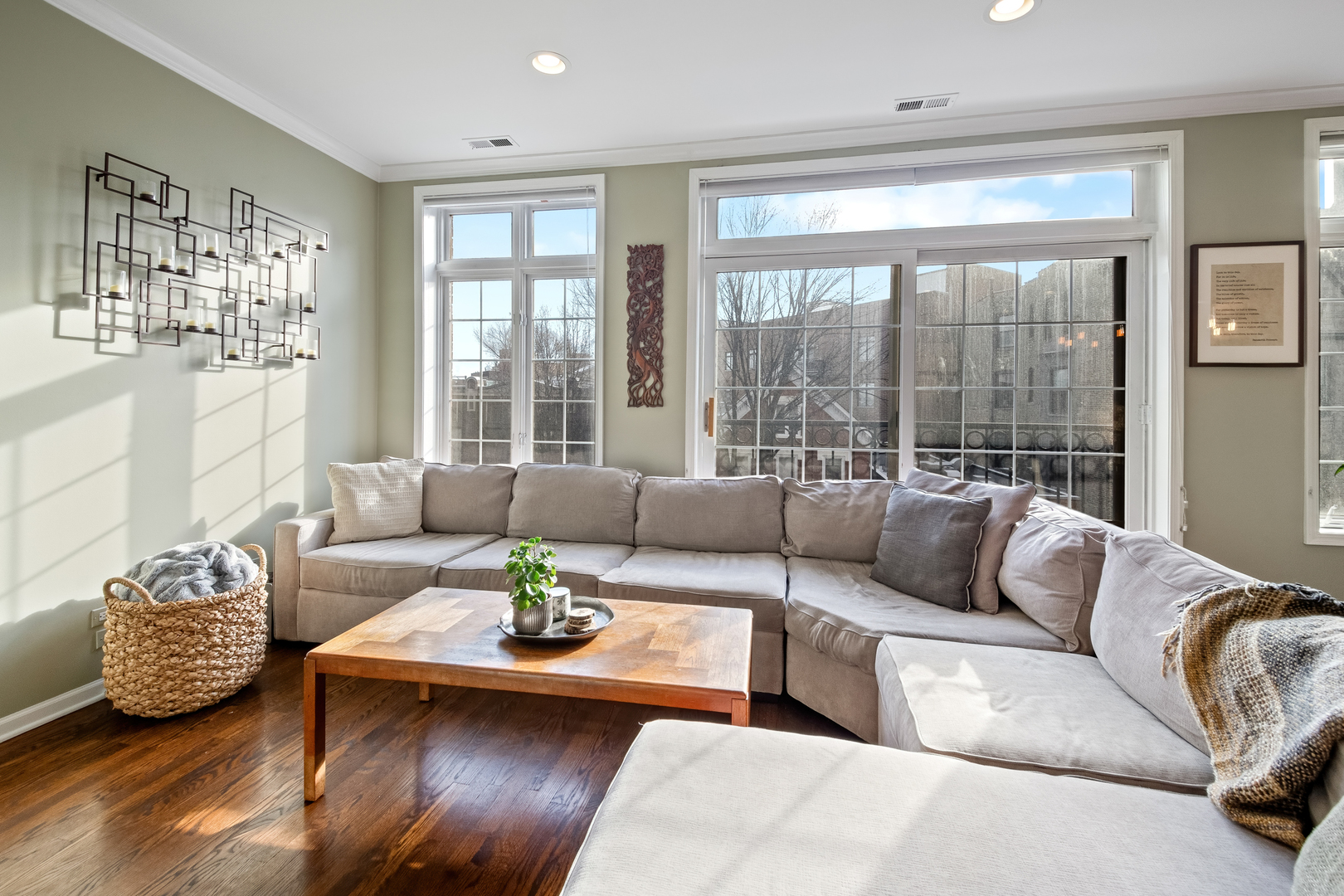 1148 W Diversey Parkway Unit: 3