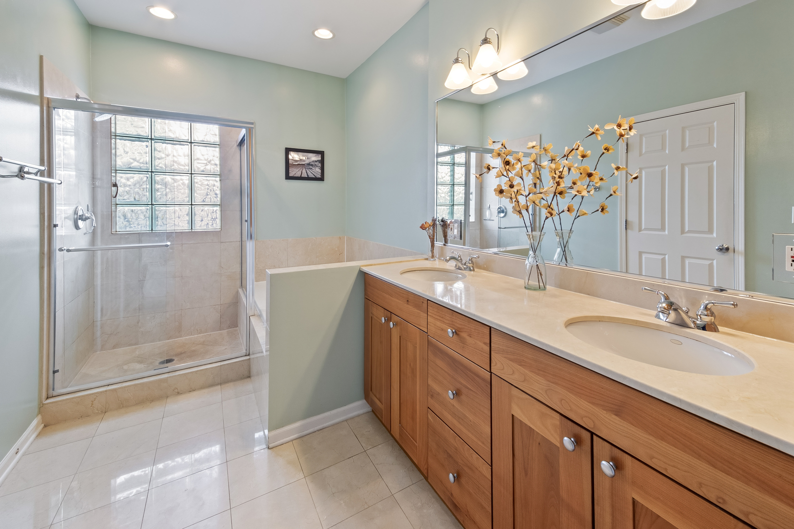 1148 W Diversey Parkway Unit: 3