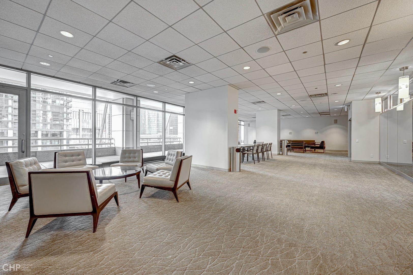 333 N Canal Street Unit: 1307