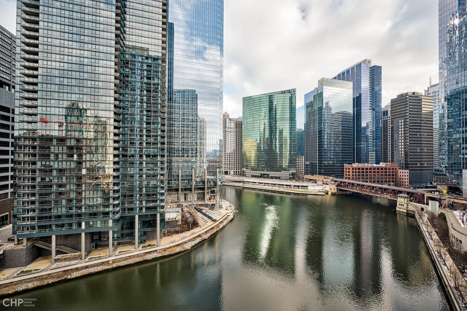 333 N Canal Street Unit: 1307