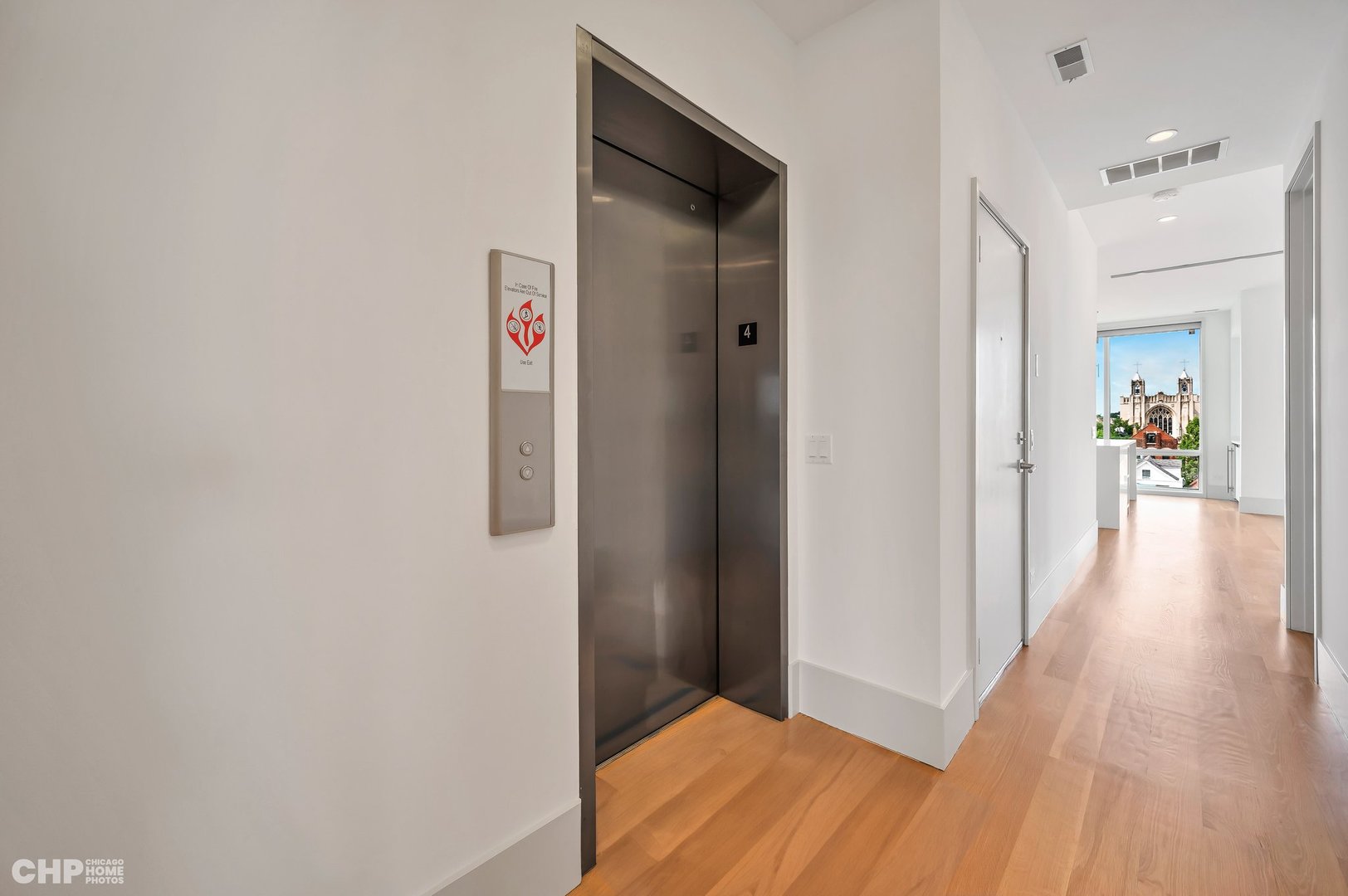 2015 W Armitage Avenue Unit: 4