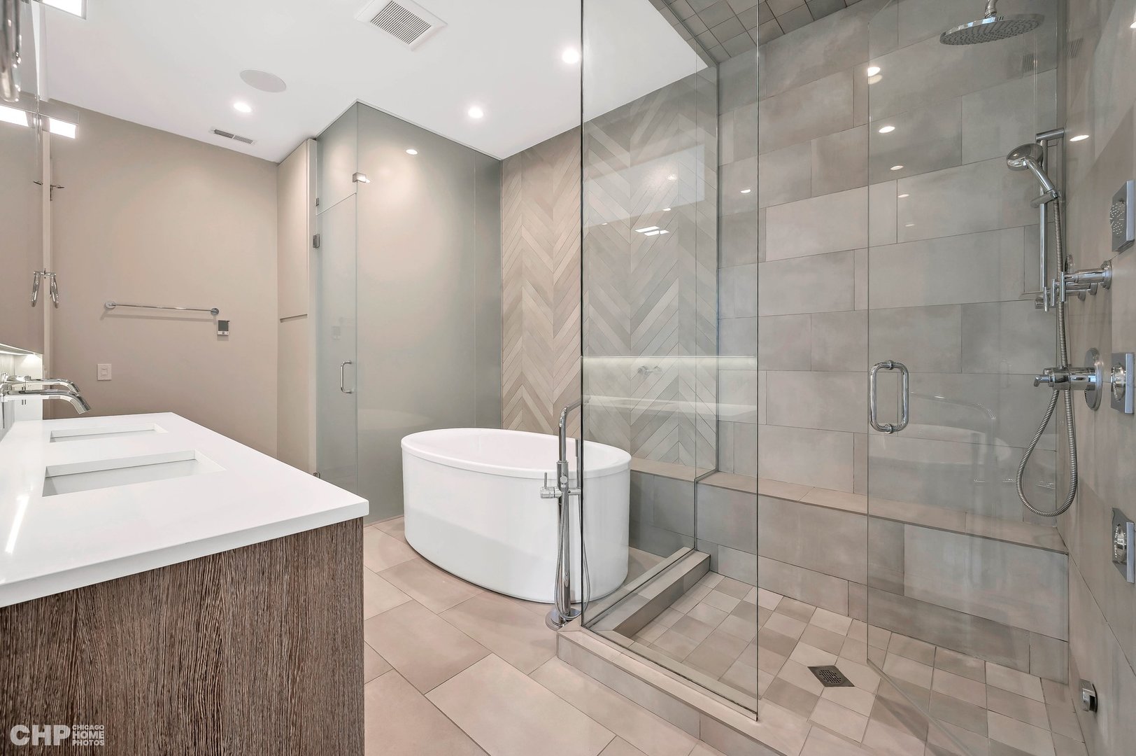 2015 W Armitage Avenue Unit: 4