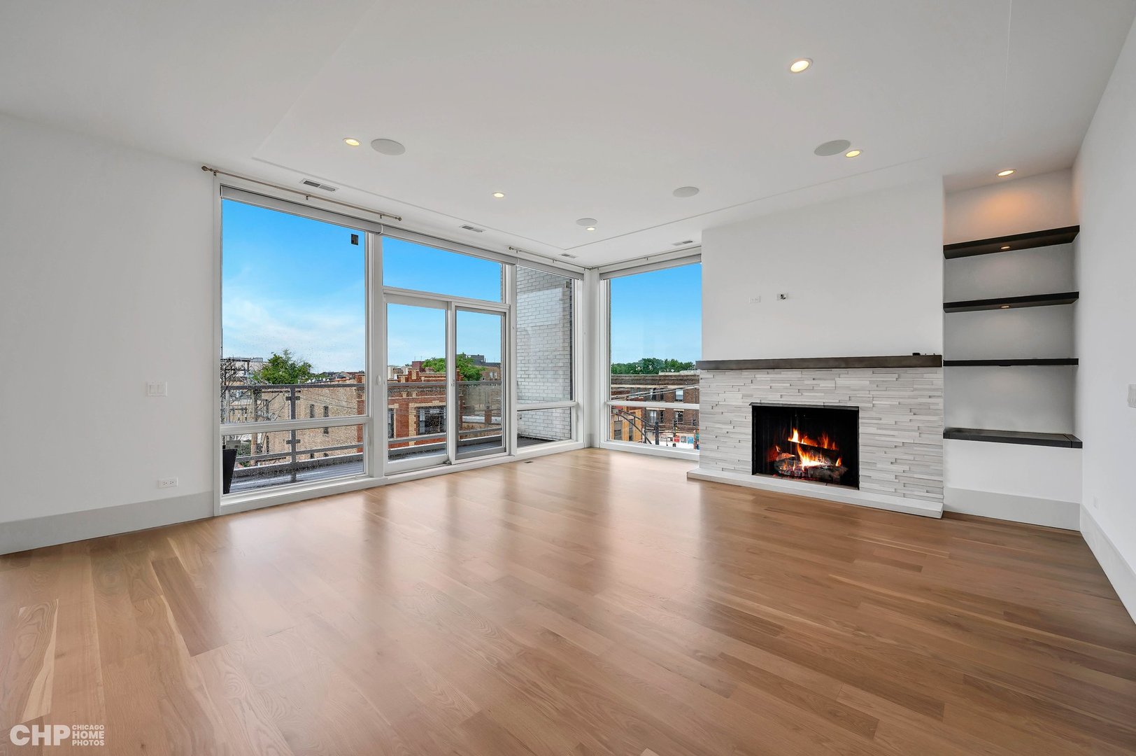 2015 W Armitage Avenue Unit: 4