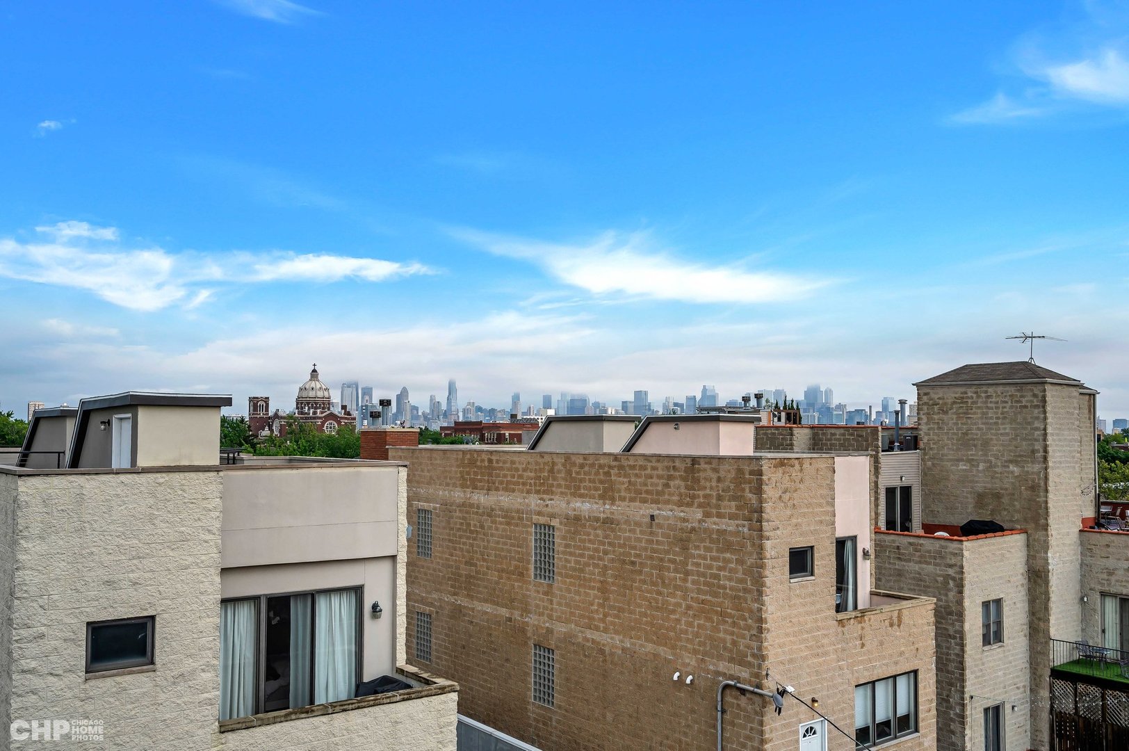 2015 W Armitage Avenue Unit: 4