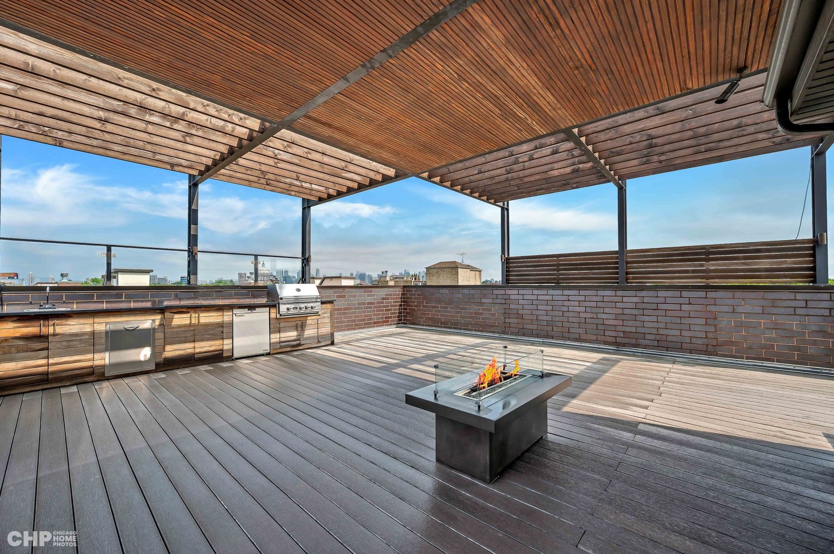 2015 W Armitage Avenue Unit: 4