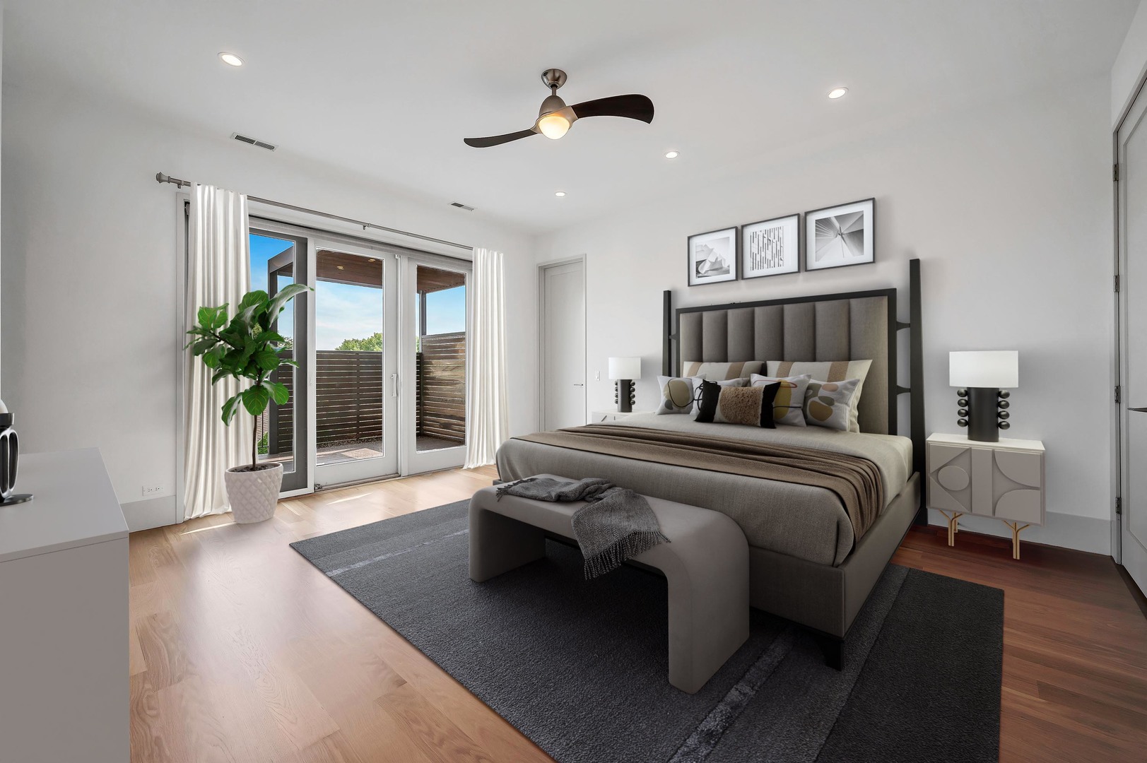 2015 W Armitage Avenue Unit: 4