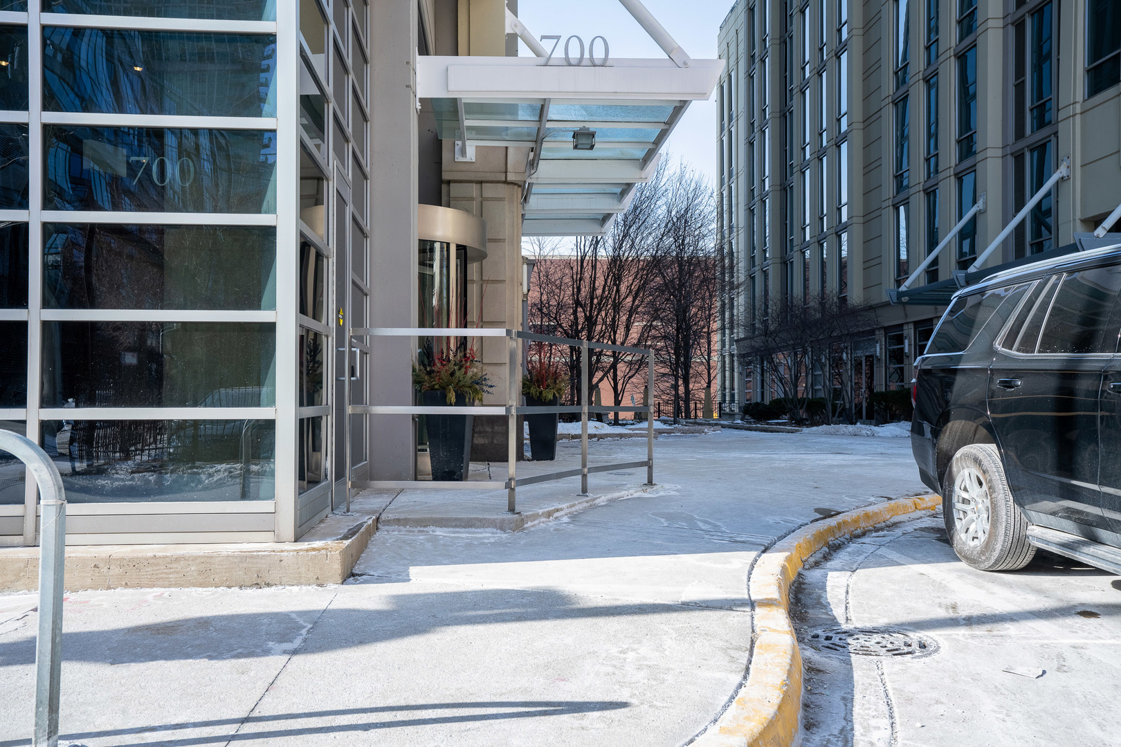 700 N Larrabee Street Unit: 308