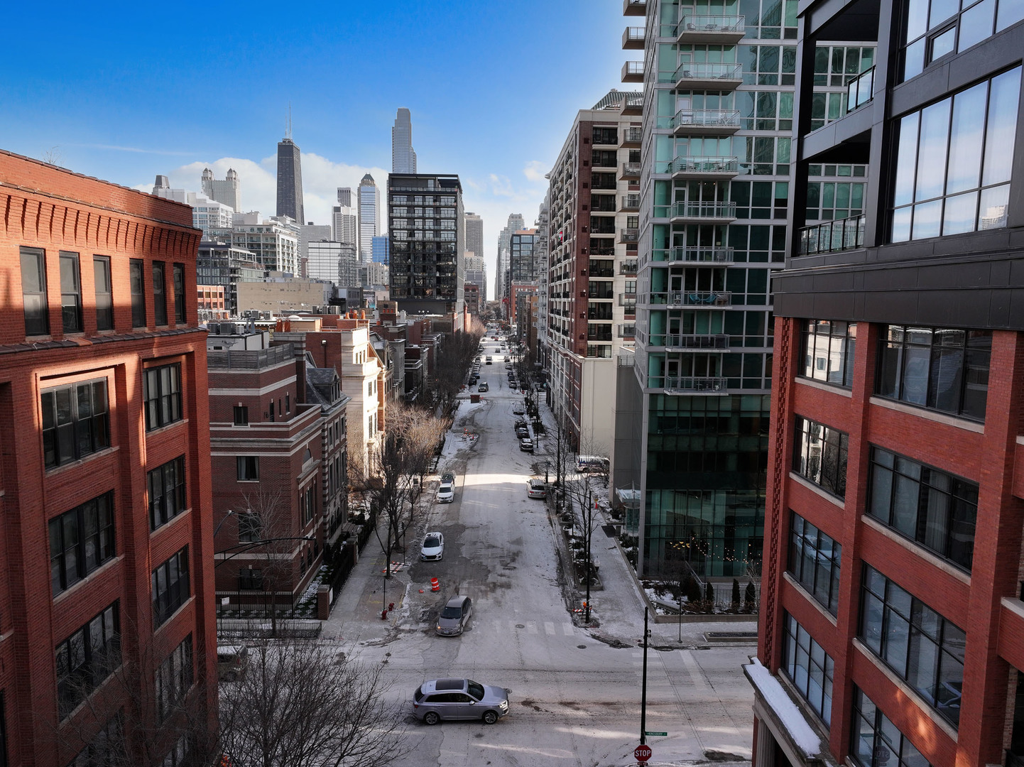 700 N Larrabee Street Unit: 308