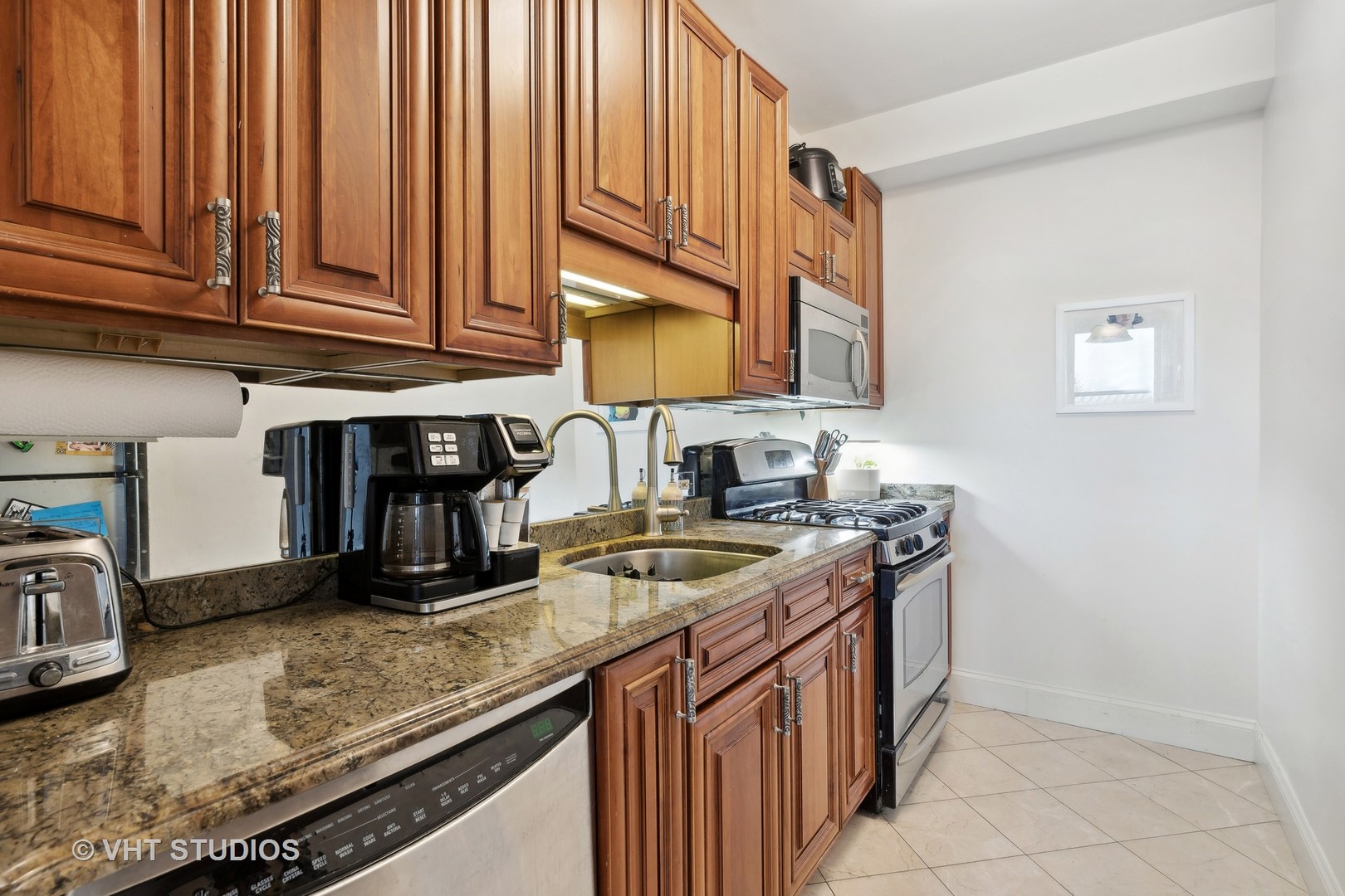 2000 N Lincoln Park West Unit: 508