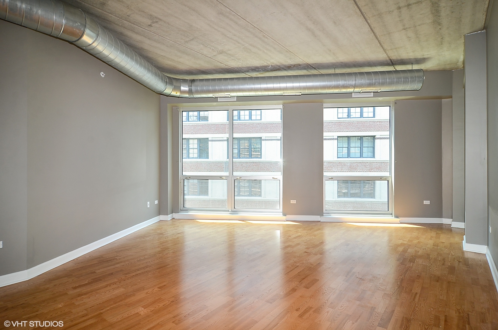 845 N KINGSBURY Street Unit: 602