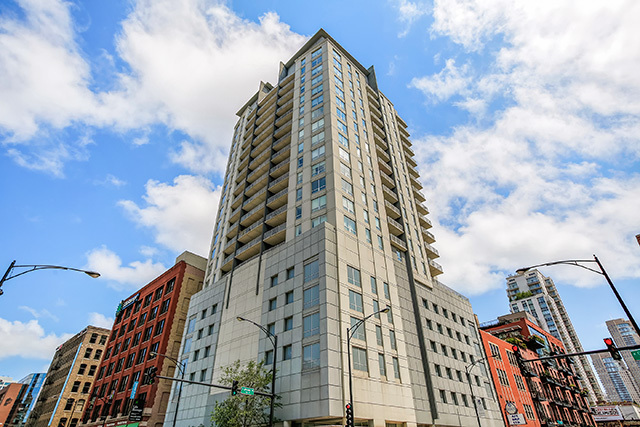 330 W Grand Avenue Unit: 1204