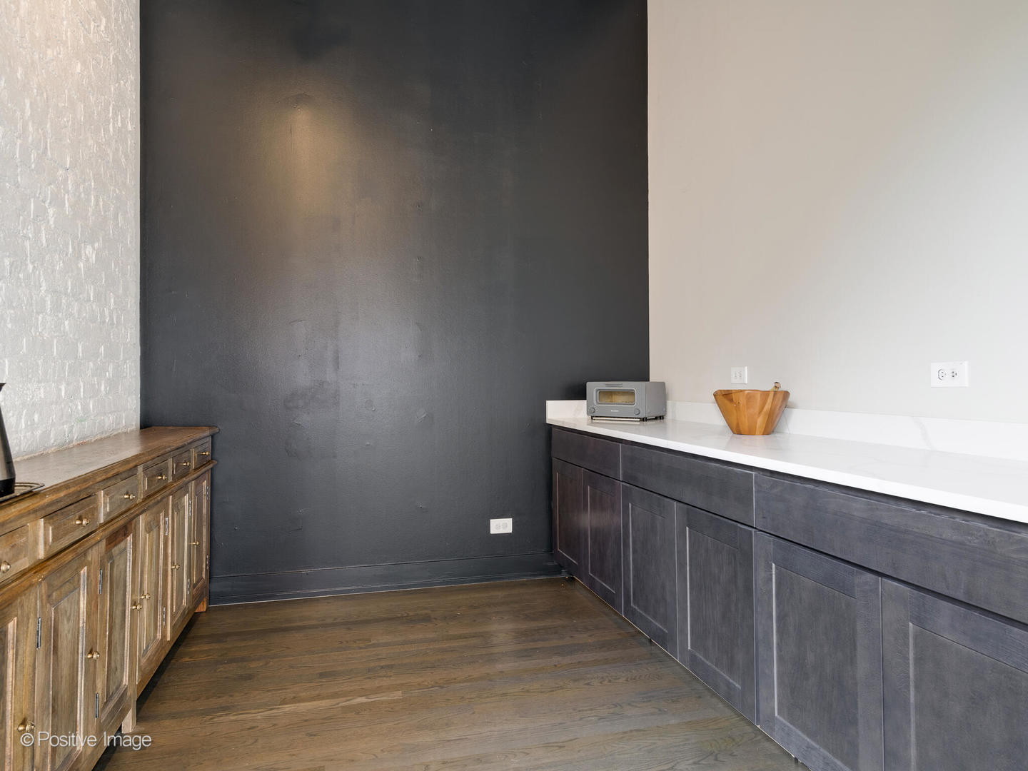 420 W Grand Avenue Unit: 1D2D
