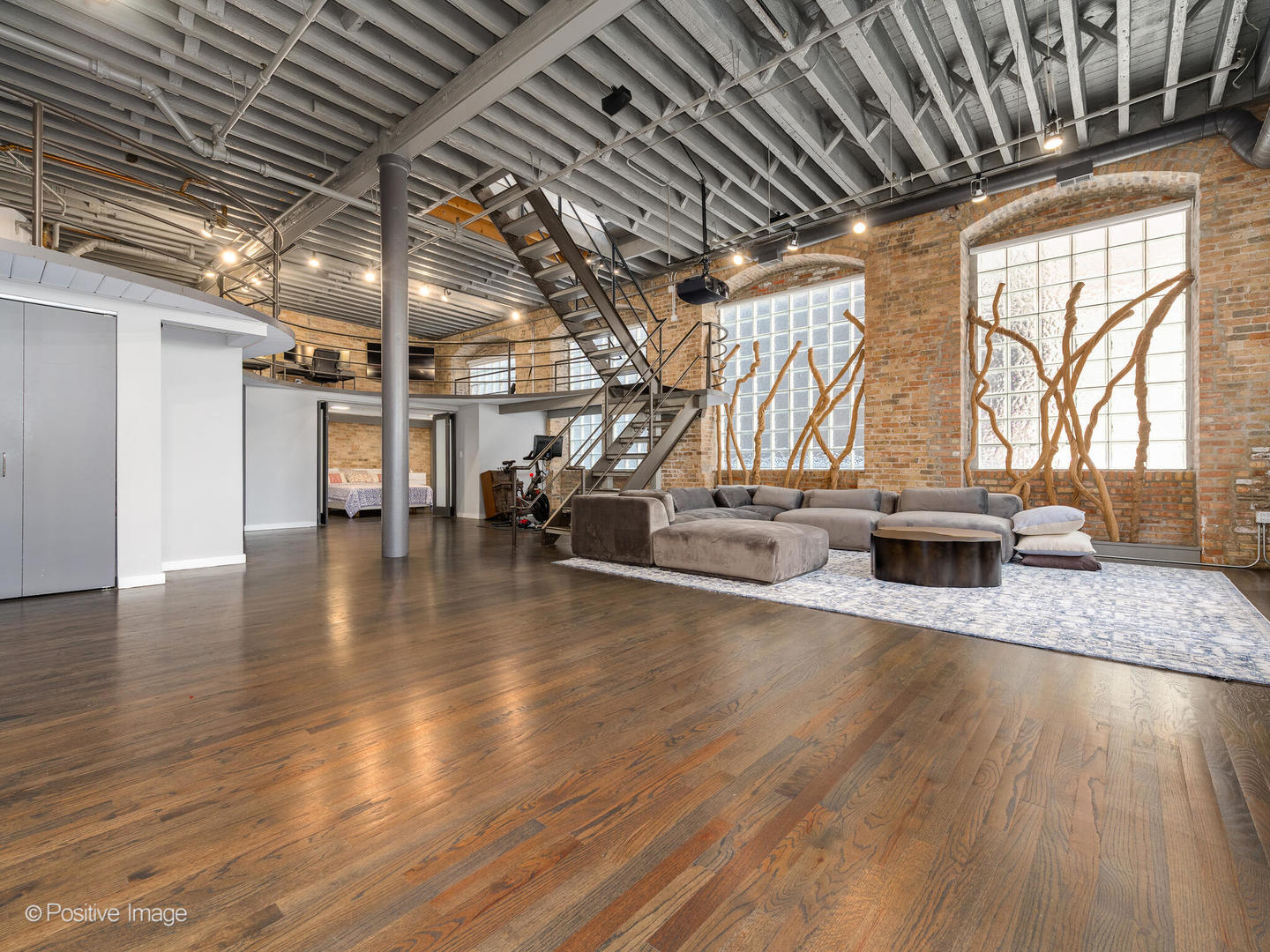 420 W Grand Avenue Unit: 1D2D