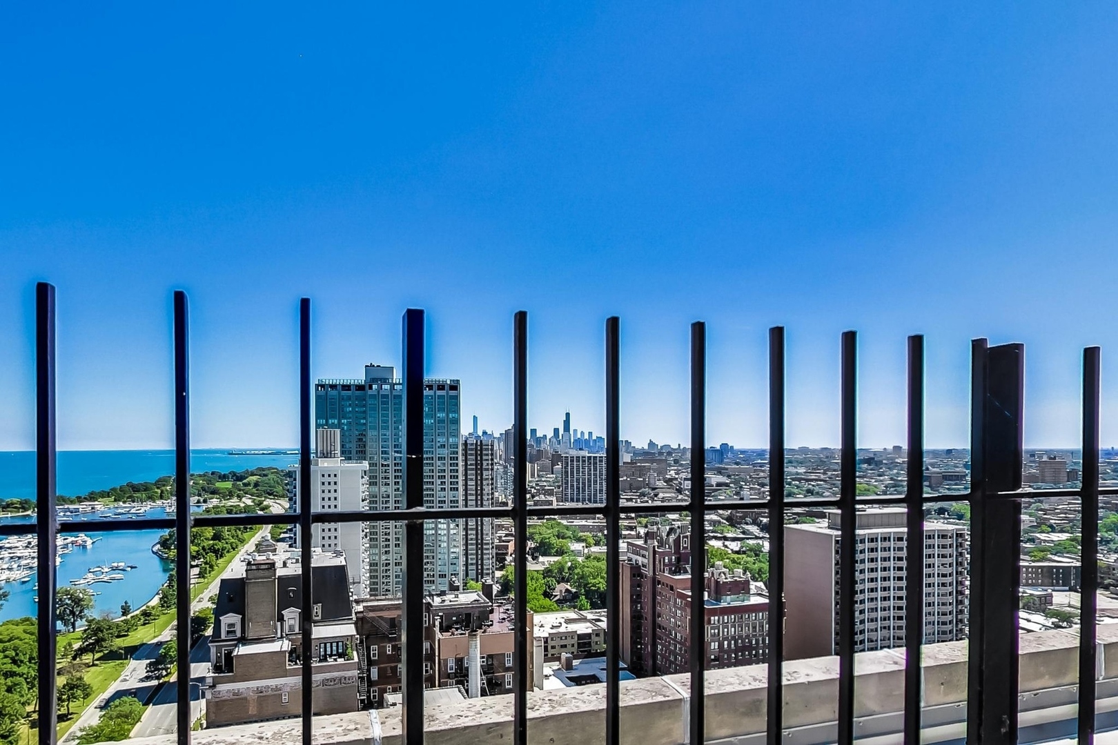 3550 N Lake Shore Drive Unit: 207