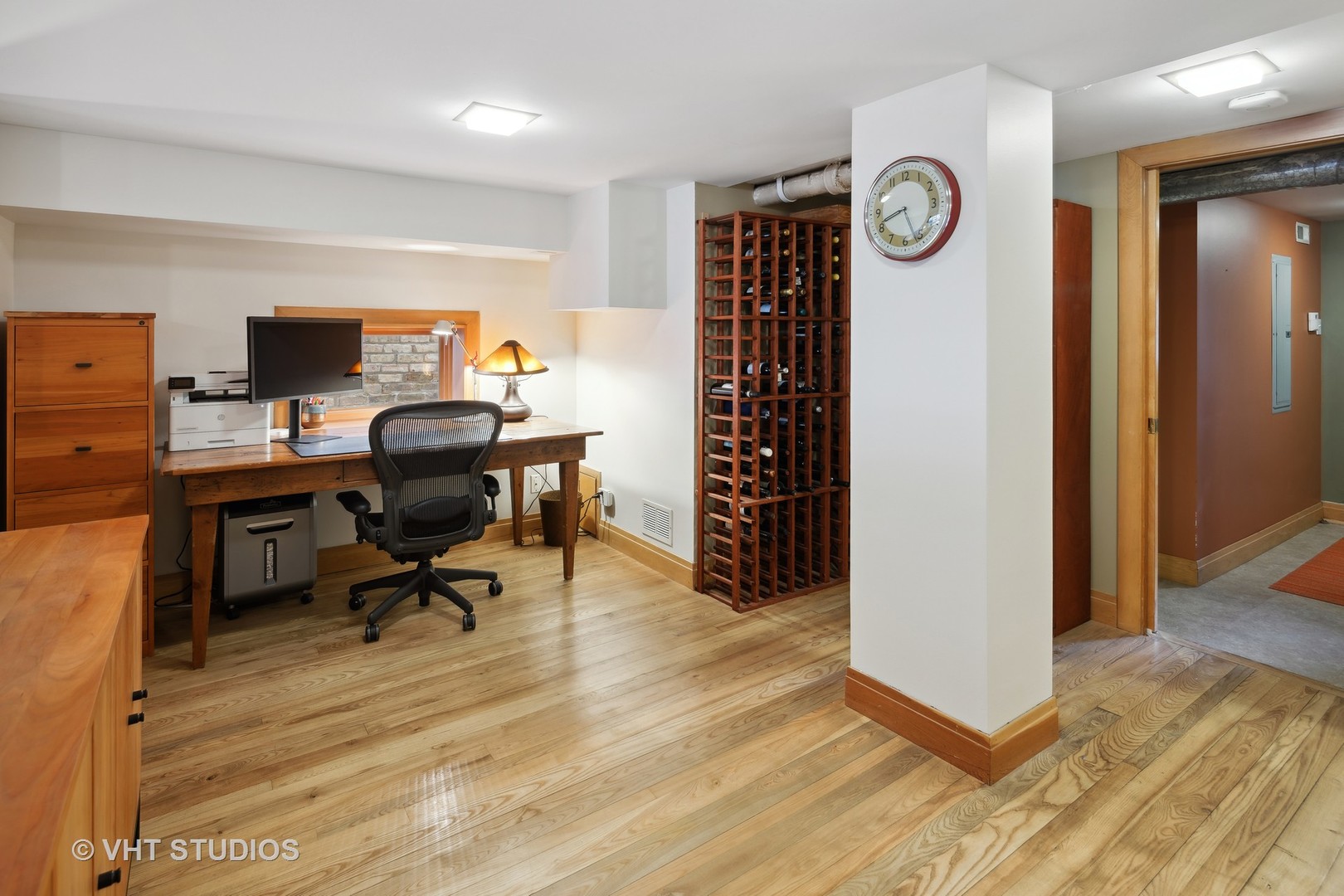 2634 N Burling Street