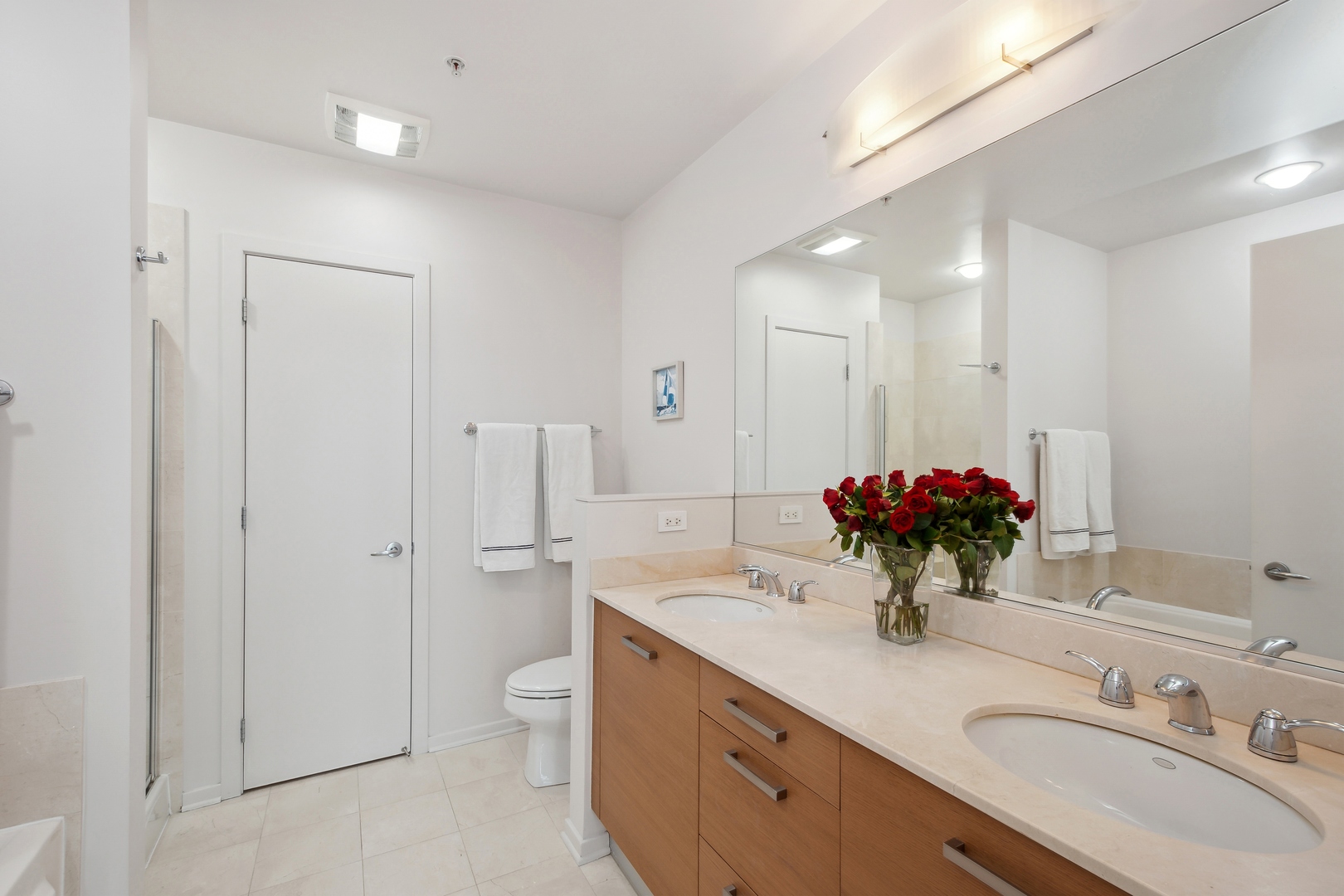 500 W SUPERIOR Street Unit: 1709