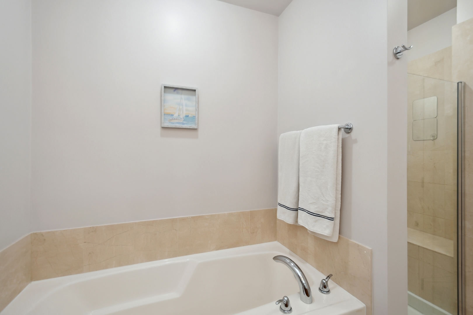 500 W SUPERIOR Street Unit: 1709