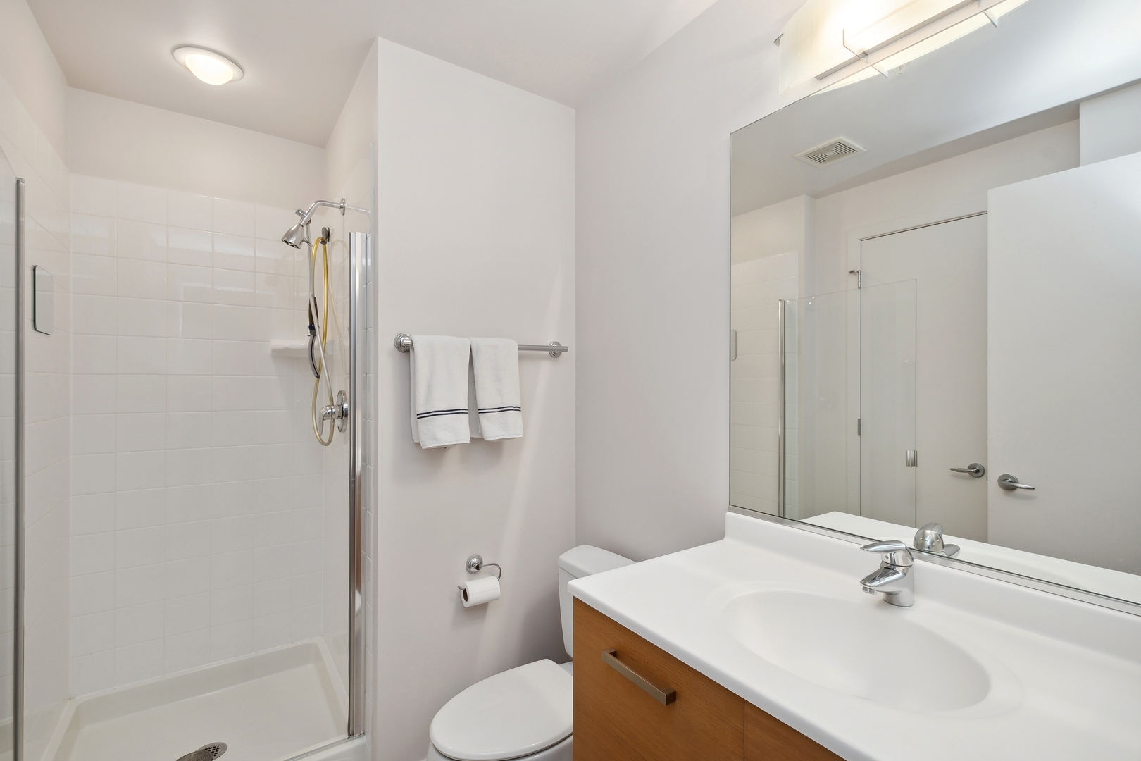 500 W SUPERIOR Street Unit: 1709