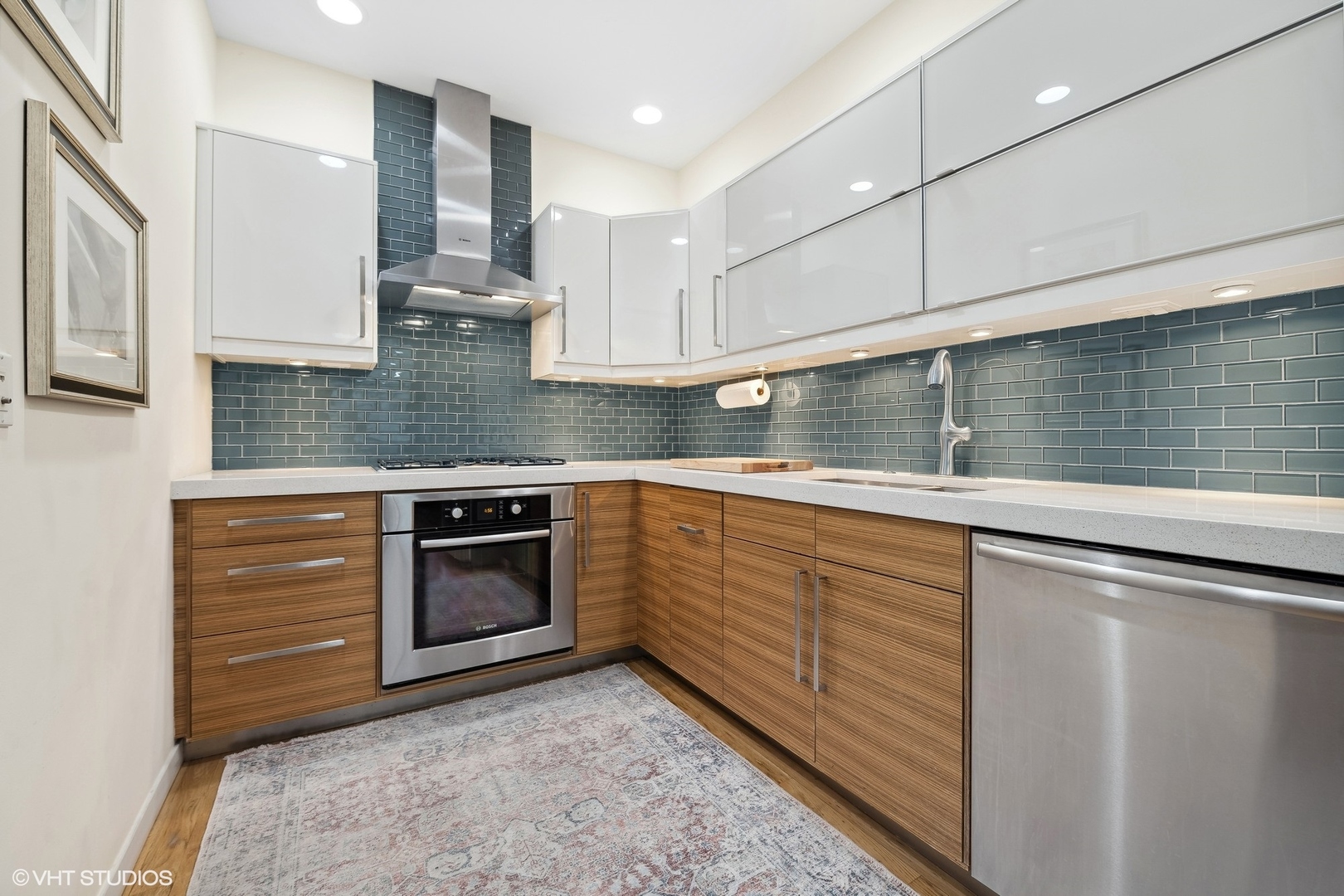 2800 W NORTH Avenue Unit: 203