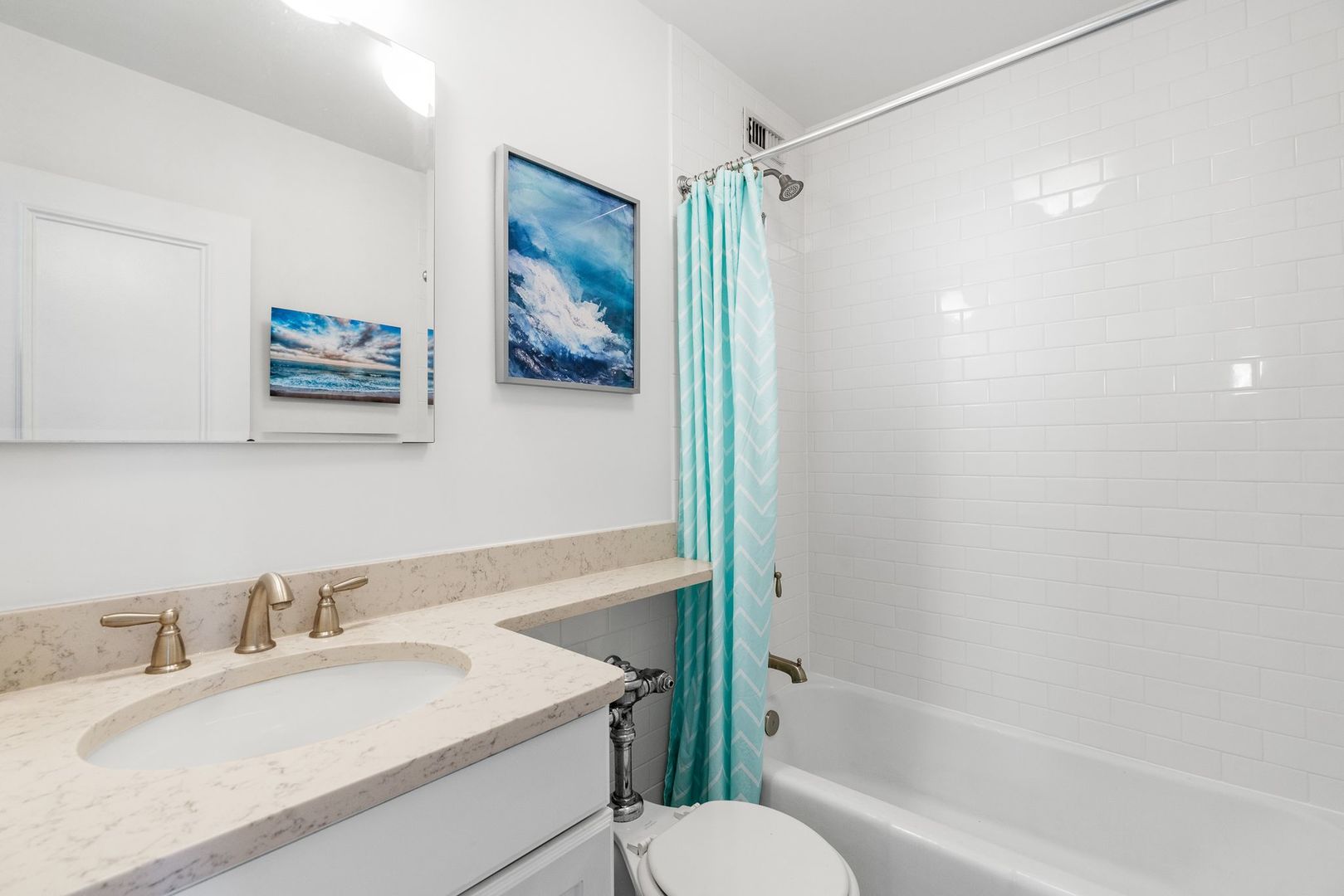 3900 N Lake Shore Drive Unit: 18F