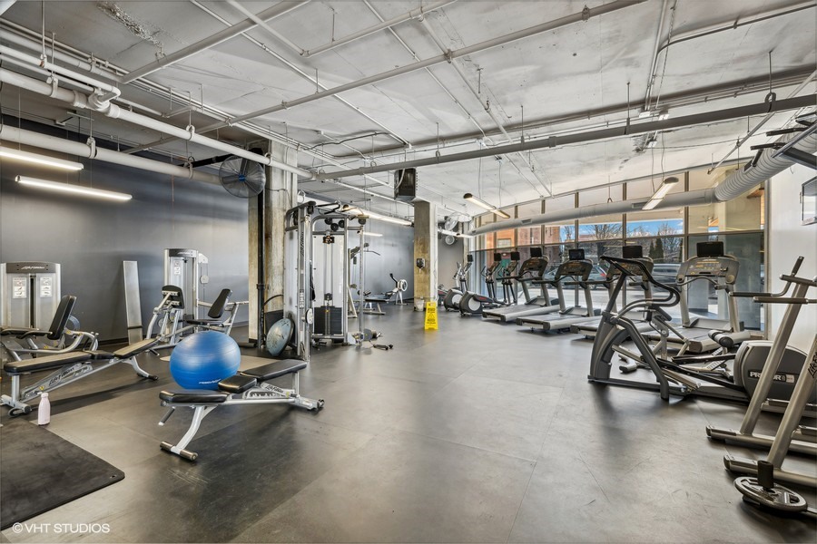 50 E 16th Street Unit: 706