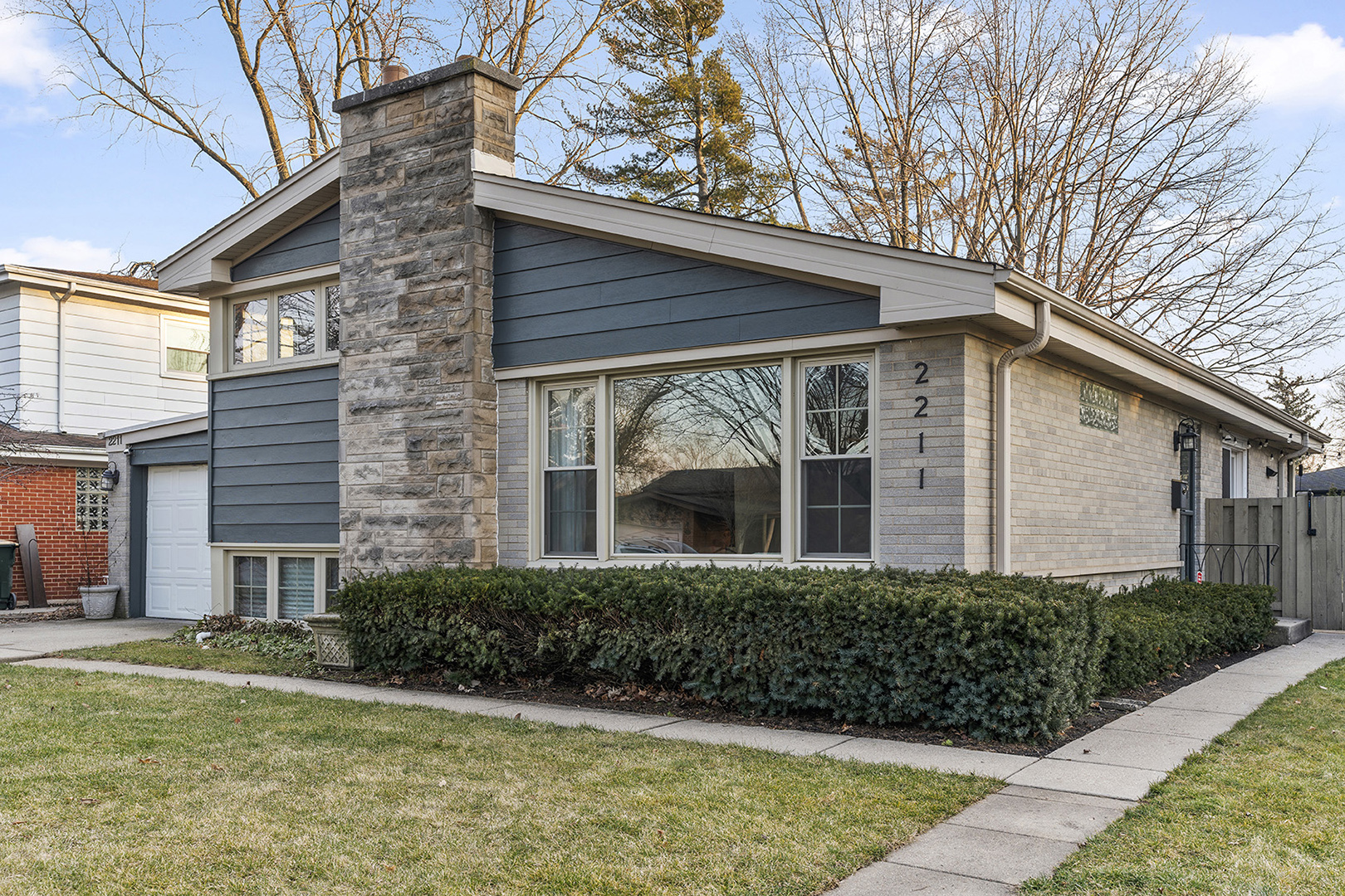 2211 Birch Street