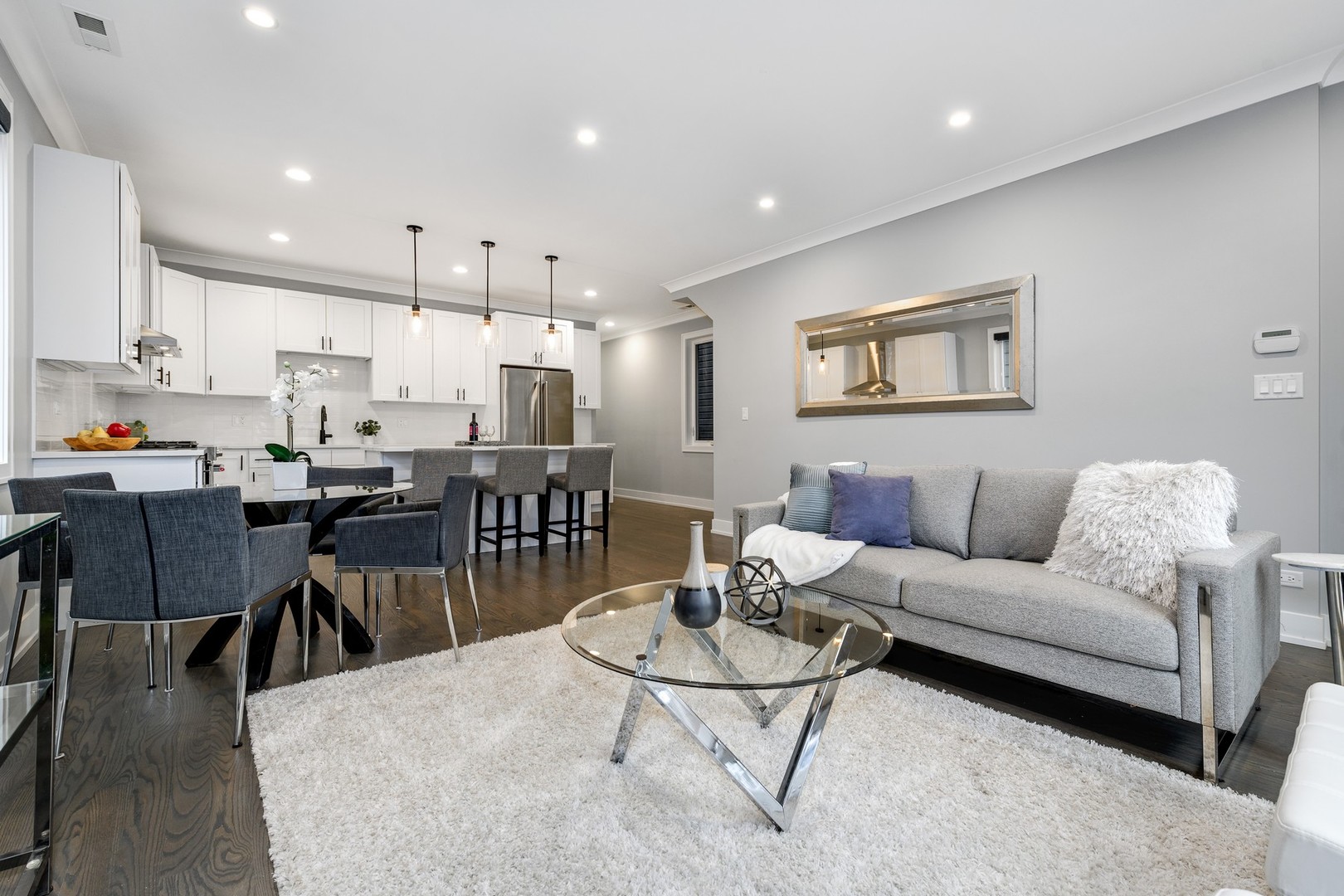 1830 W 21st Place Unit: 2