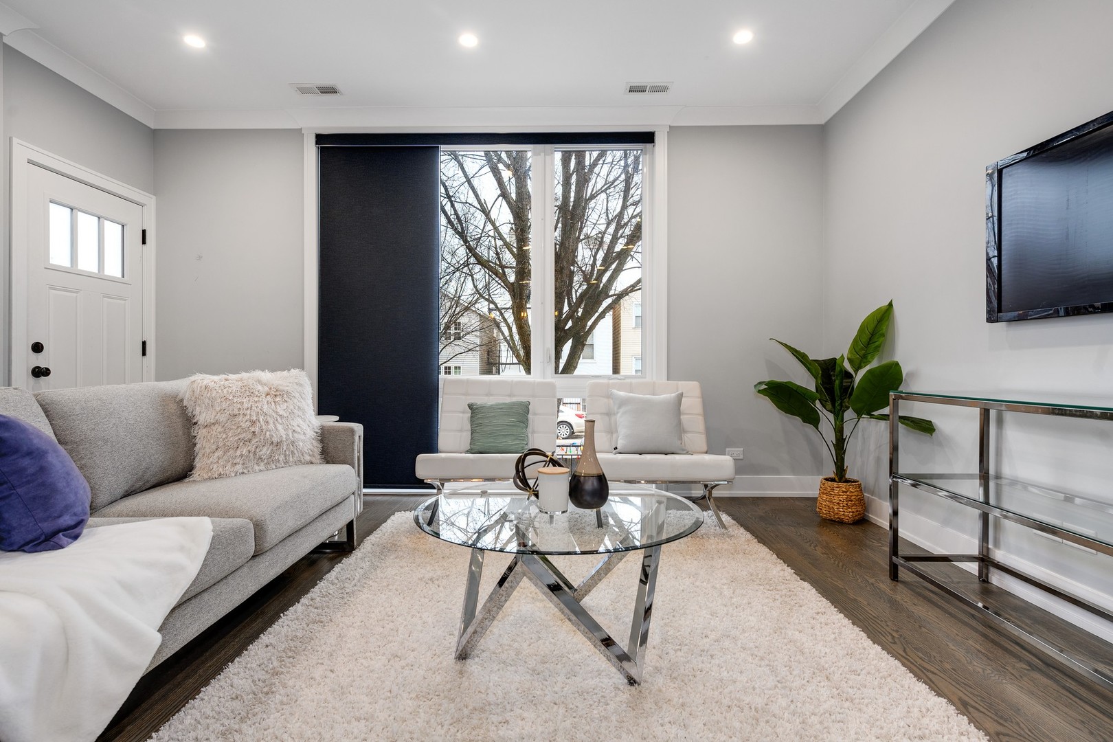 1830 W 21st Place Unit: 2